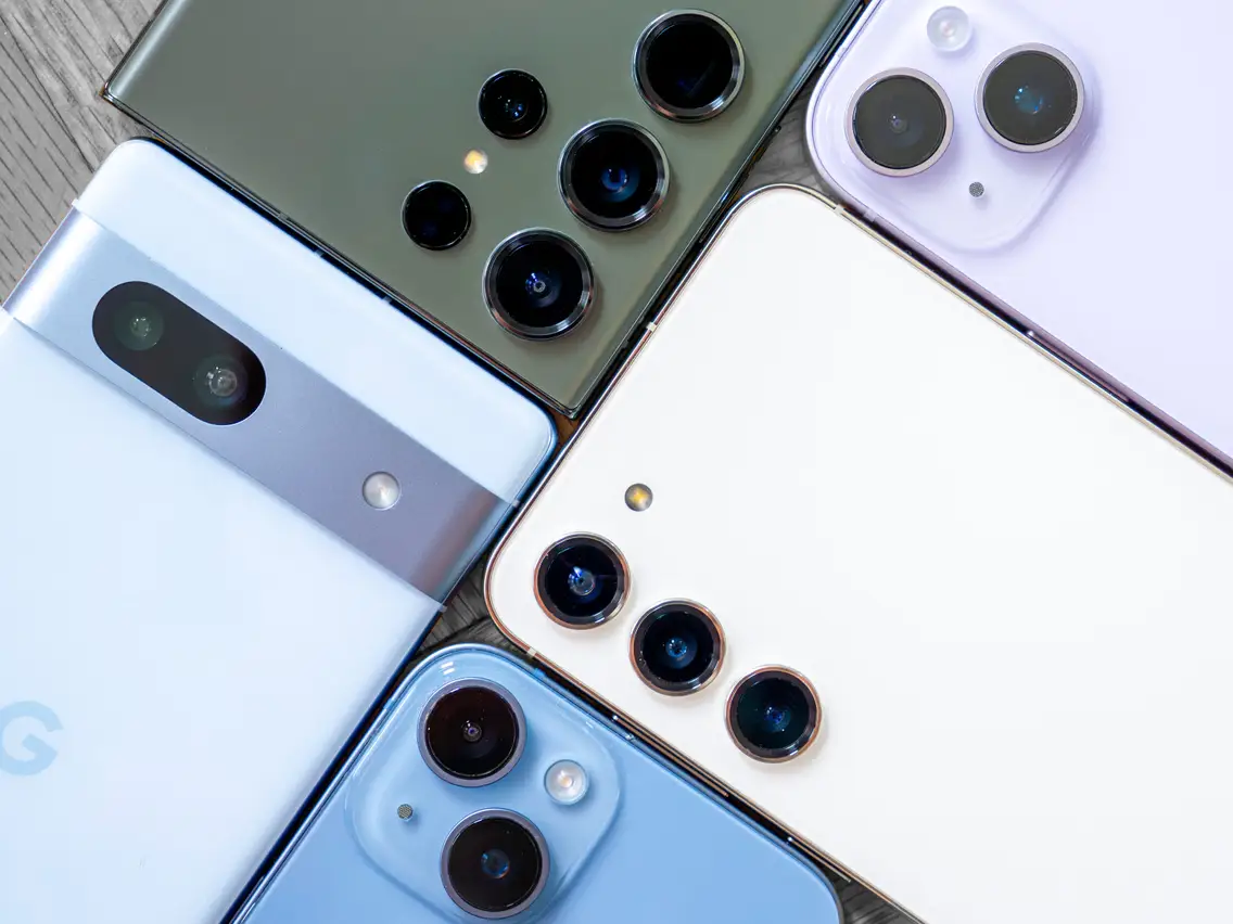 ¿Tu teléfono está obsoleto o solo te aburrió? Claves para decidir si cambiar o no de equipo