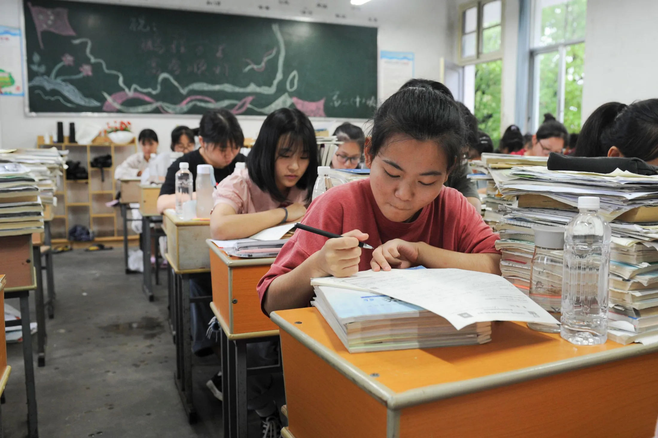 El temido examen gaokao obliga a China a desactivar la Inteligencia Artificial para evitar trampas