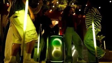 La nueva generación de bocinas JBL PartyBox llega a México con IA