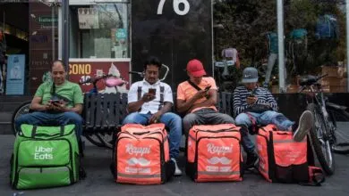 Prohibido trabajar en dos apps a la vez bajo la nueva reforma laboral para repartidores