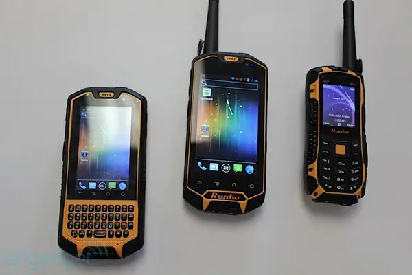 Runbo nos presenta sus “walkie-talkies” con Android