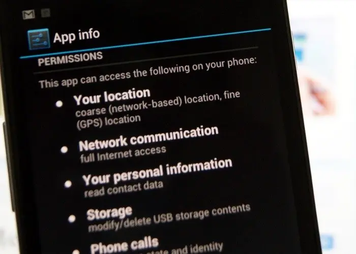 revisa los permisos de las apps android para evitar virus