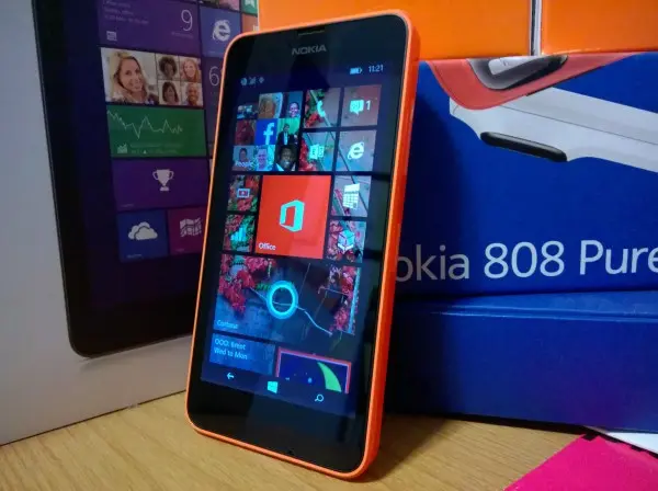 Nokia 635 unboxing