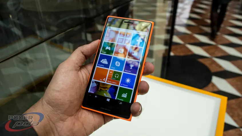 Lumia 735-9