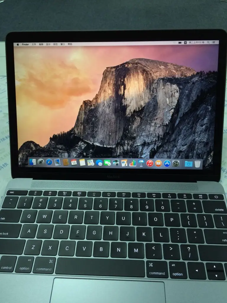 Apple-Macbook-12-2015-12