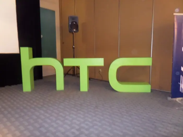 Acciones de HTC descienden en un 47%