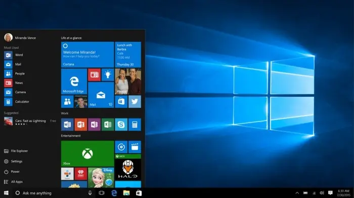 Windows 10 trajo consigo el regreso del menú de inicio y una unión entre las diferentes plataformas de Microsoft como las tablets, smartphones, Xbox, añadiendo servicios como Cortana, Microsoft Edge, siendo una combinación entre Windows 7 y Windows 8