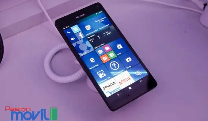 Lumia 950 XL recibe la primera actualización directa de Microsoft