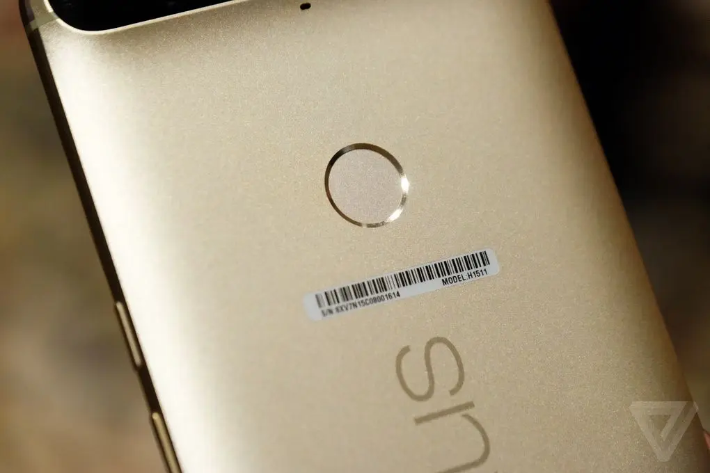 Huawei Nexus 6P dorado CES 2016 3