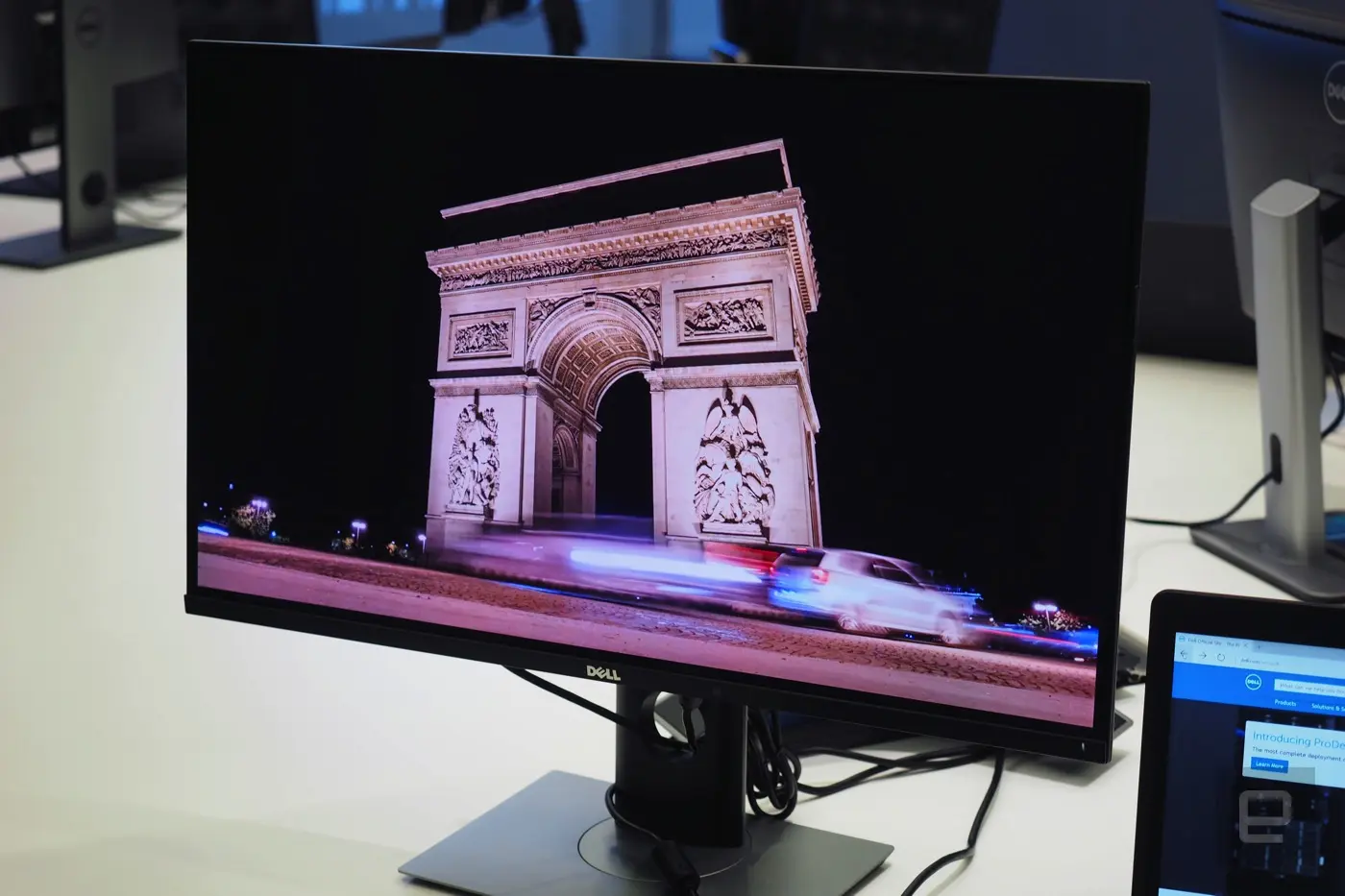 dell panel oled 4k ces 2016 1