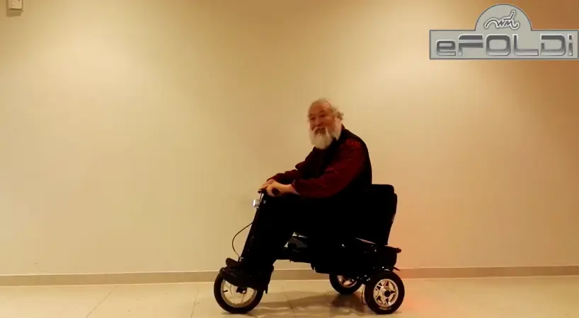 eFOLDi scooter electrico