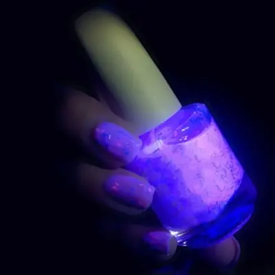 Esmalte para uñas fluorescente