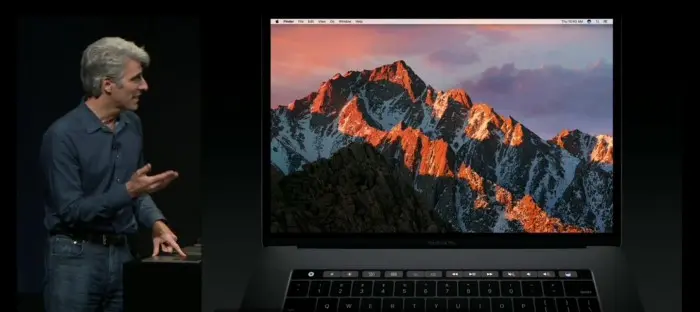 macbook pro con touch barplay