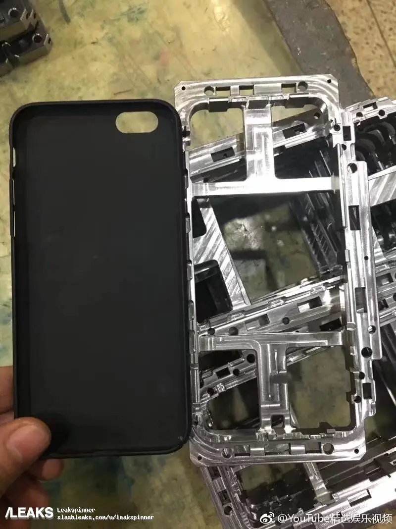 estructura-metálica-iphone 8 vs funda-iphone6