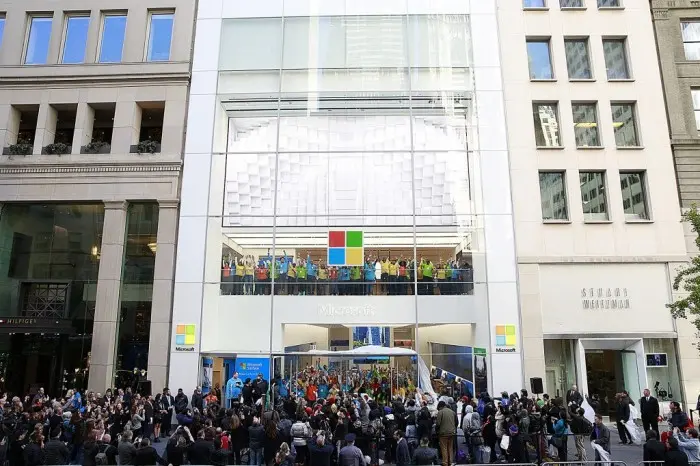 Microsoft-Store-Fifth-Avenue-in-New-York