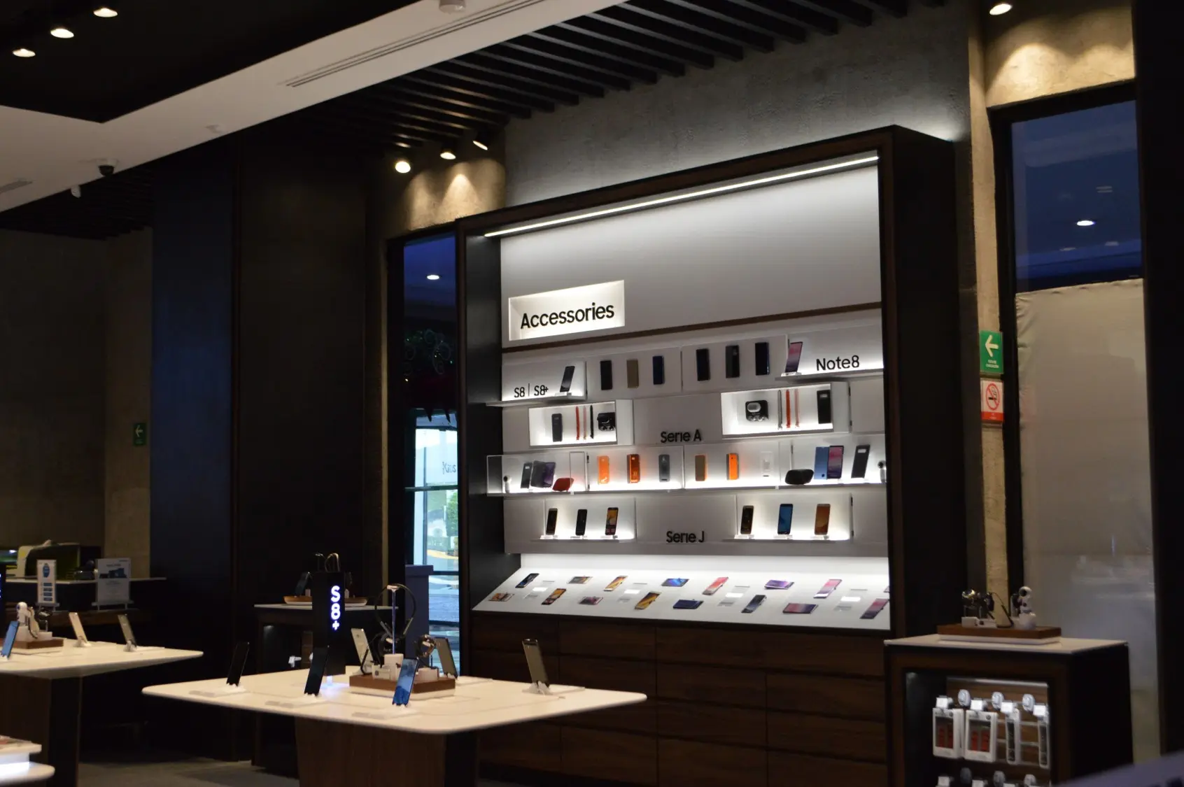 Samsung Experience Store exhibicion